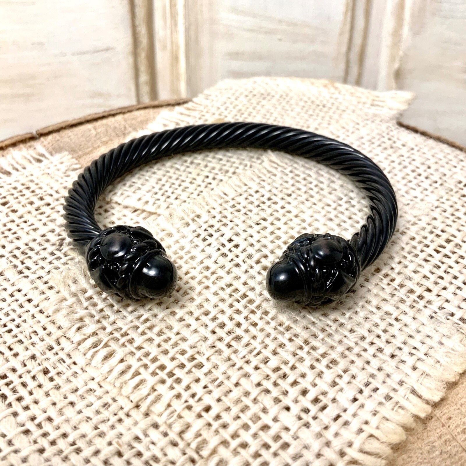 New trendy color 7mm cable cuff bracelet stackable must have items point fashion