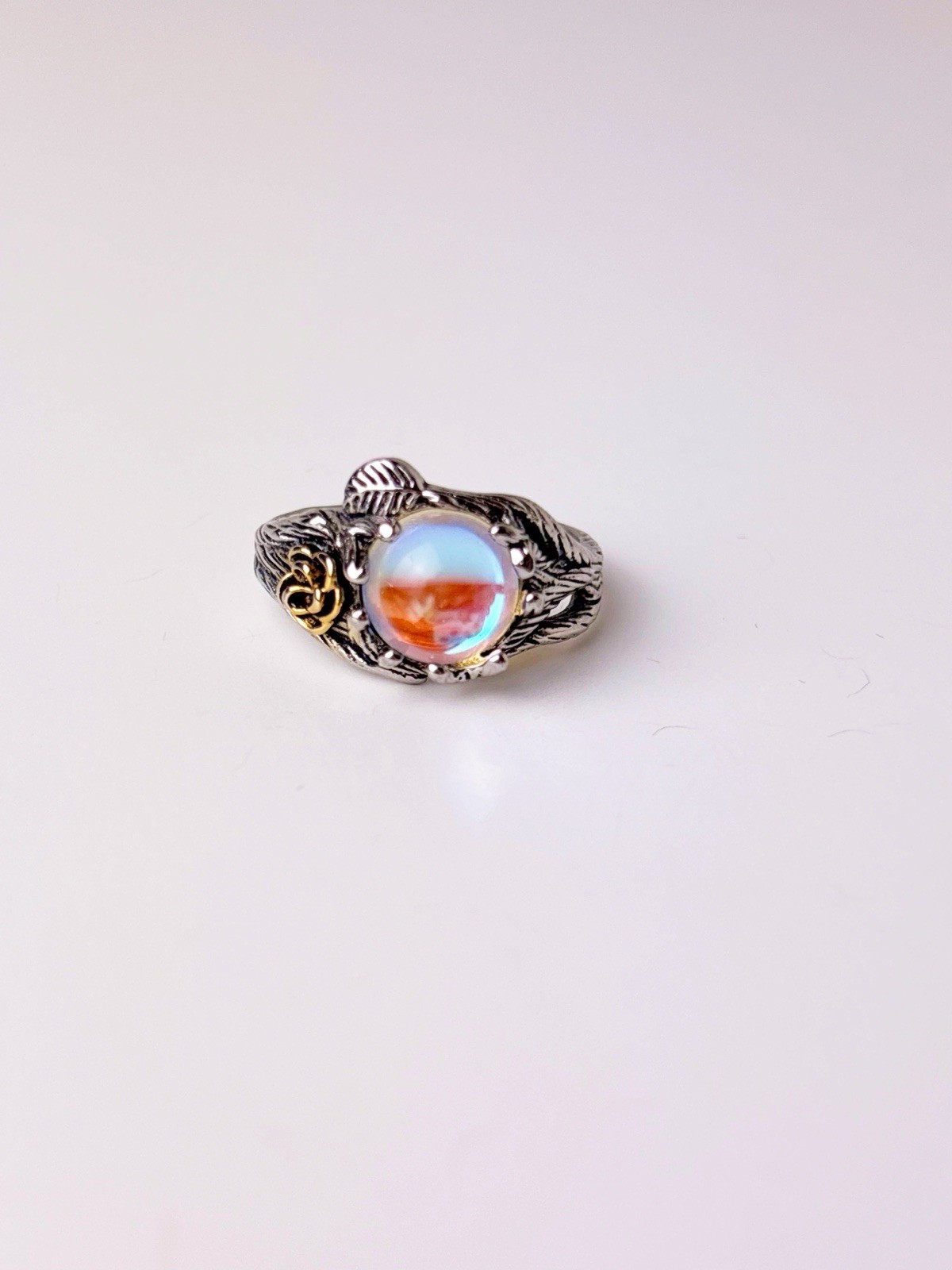 Sterling Silver Flower and Leaf Motif Moonstone Ring in Iridescent Blue Size 7