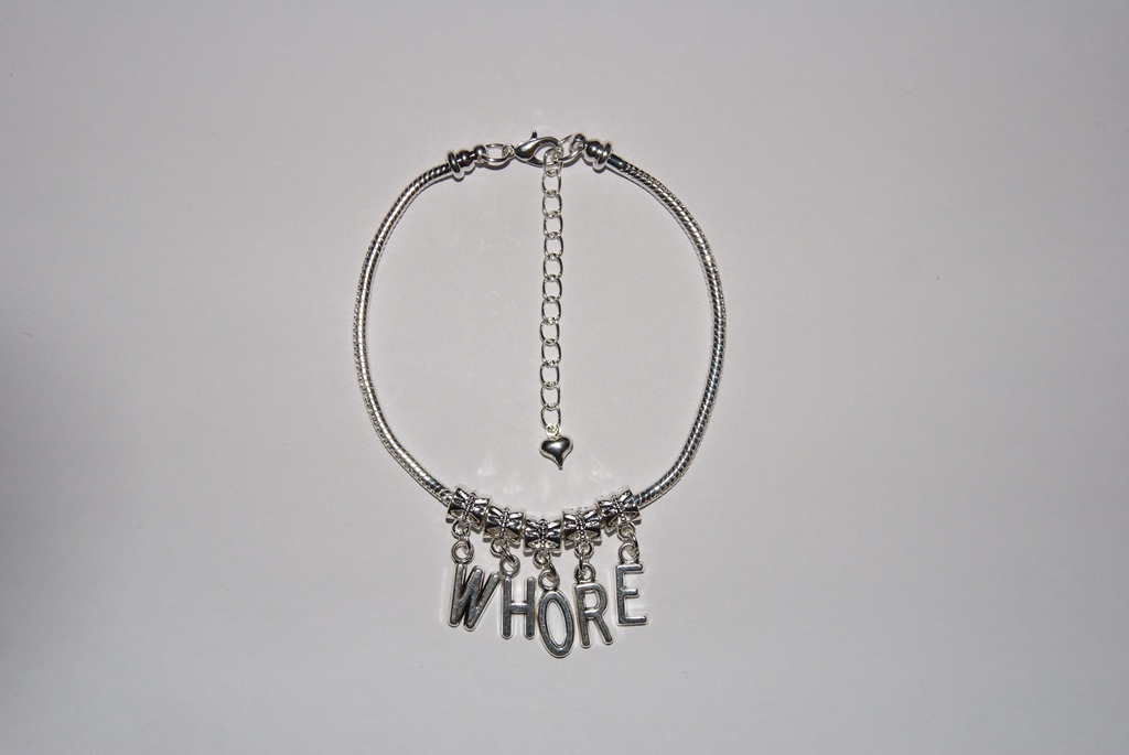 ‘WHORE’ Euro Anklet Ankle Chain Jewellery Slut Milf Threesome Fetish BBC Sexy SL