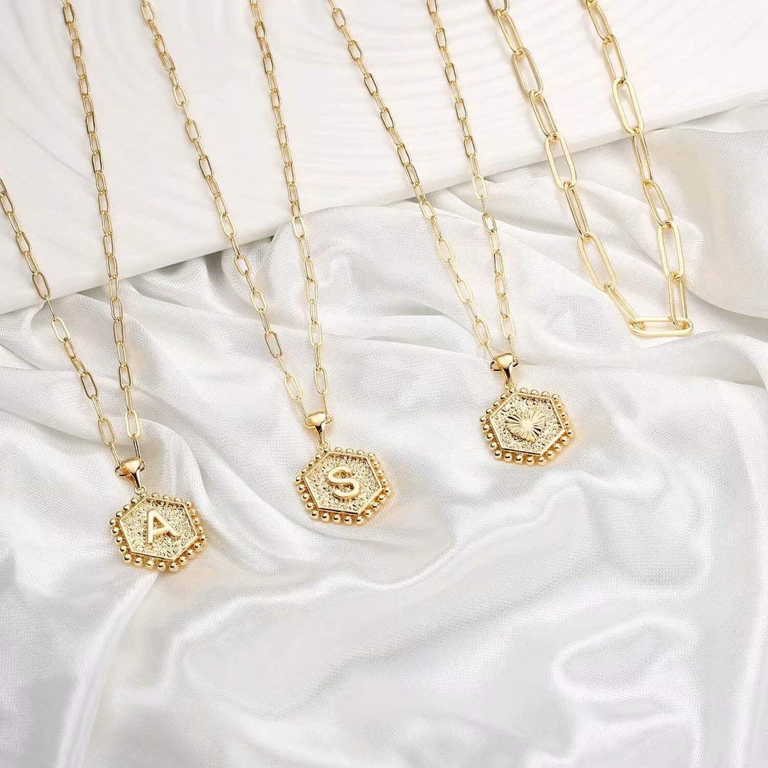 M MOOHAM Dainty Gold Necklace for Women – 14K Solid Gold Over Layering Neckla…