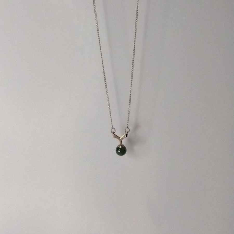 Children’s ~ 12k Gold Filled Jade Necklace ~ 14″