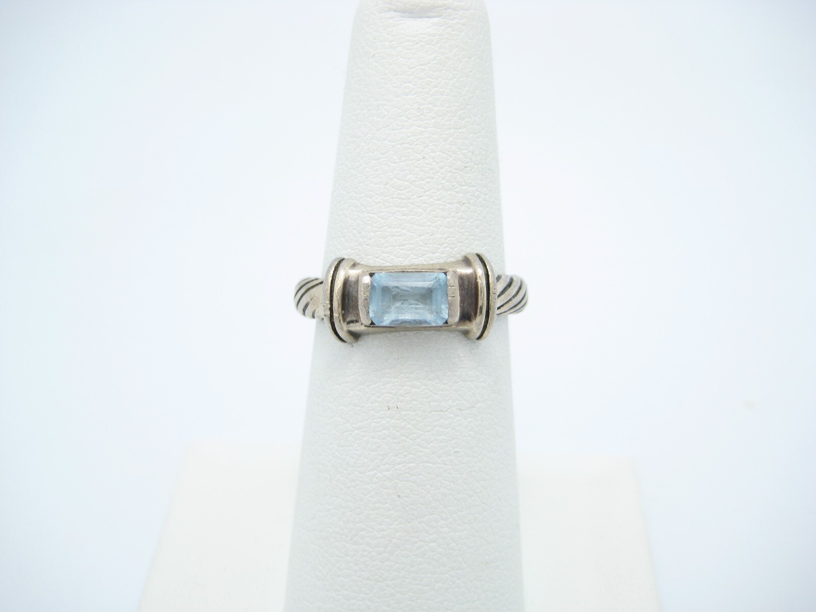 Sterling Silver 3.5mm Rectangular Blue CZ Cable Ring Size 6.5