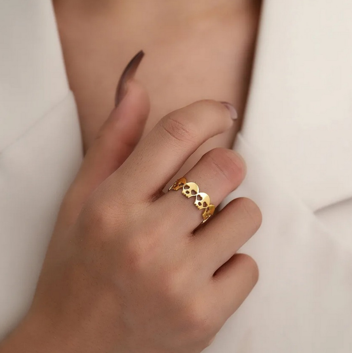 Elegant 316L Stainless Steel Personality Heart Skulls Ring – Silver, Gold, Black