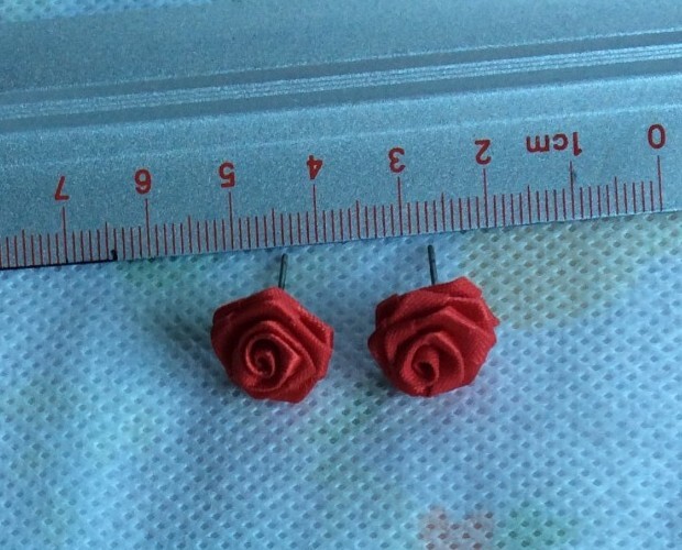 women fashion earrings