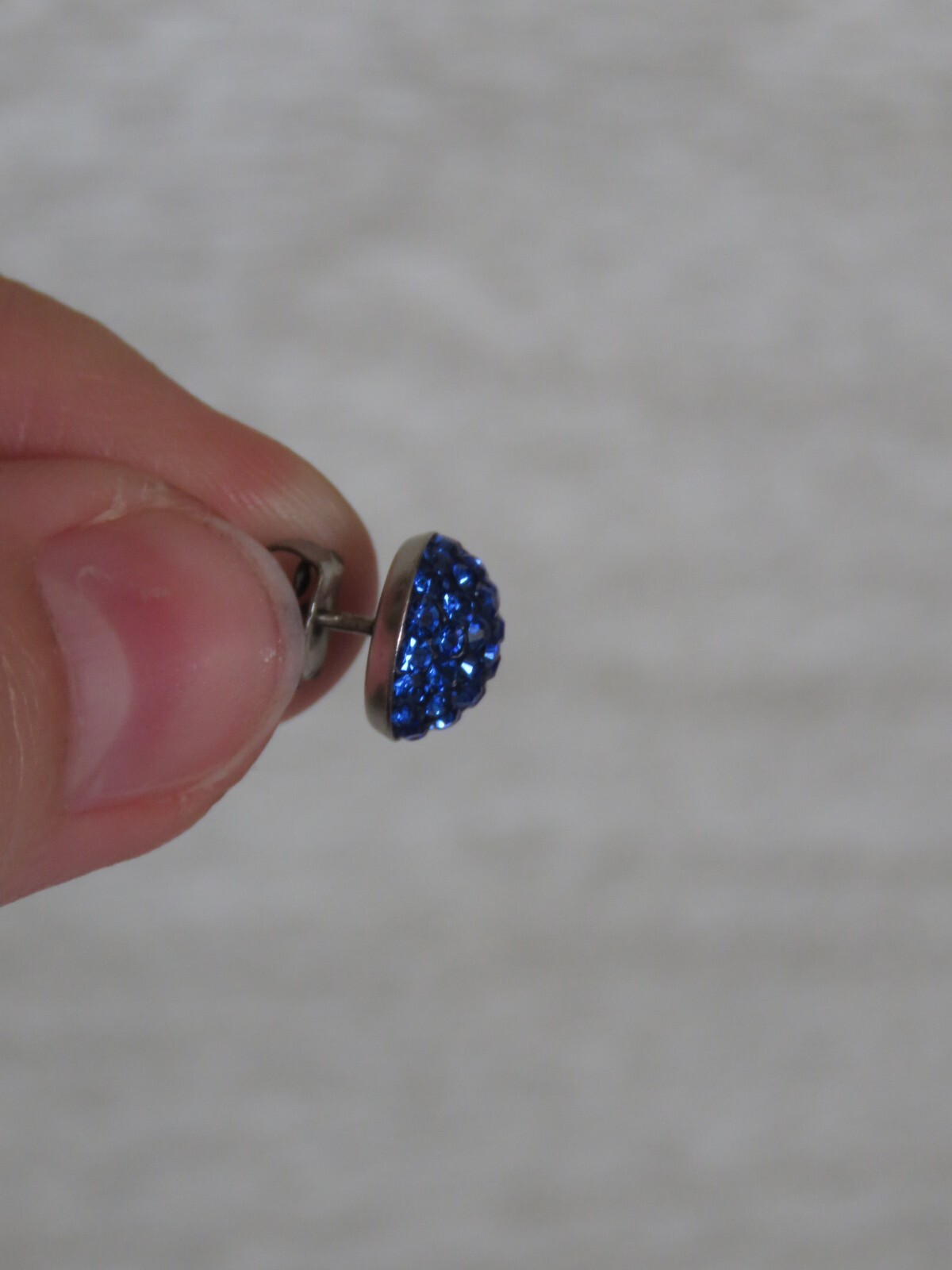 925 ATI CH Sterling Silver Blue Crystal Rhinestone Round Stud Earrings