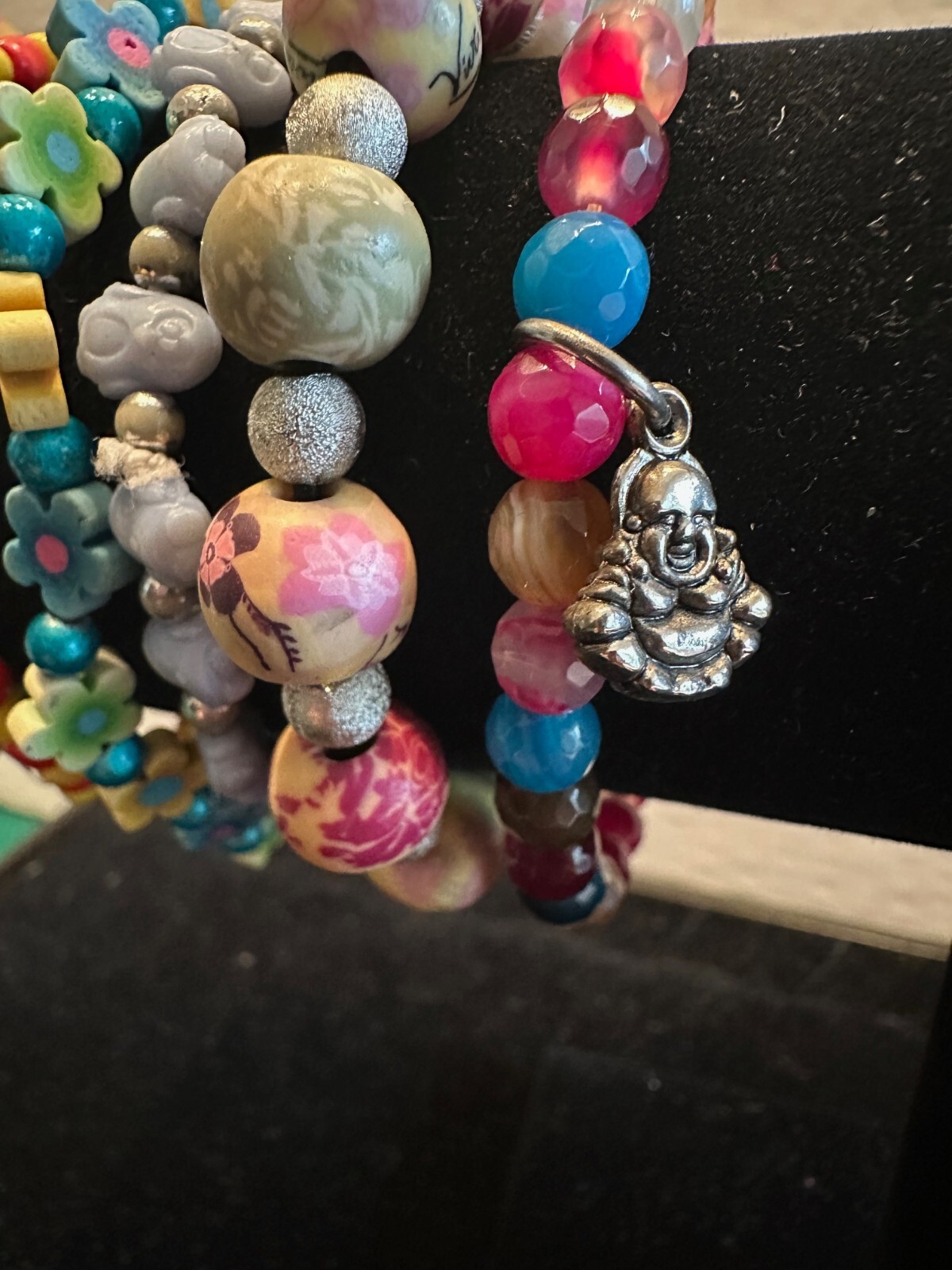 Assortment of 11 Bracelets Stretch Friendship Colorful Varied Sizes