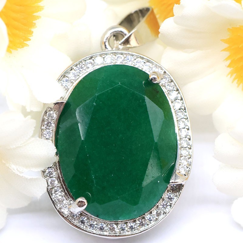 Buy 1 Get 1 Free 7.4g Gorgeous Real Green Emeralie CZ Gift Silver plater Pendant
