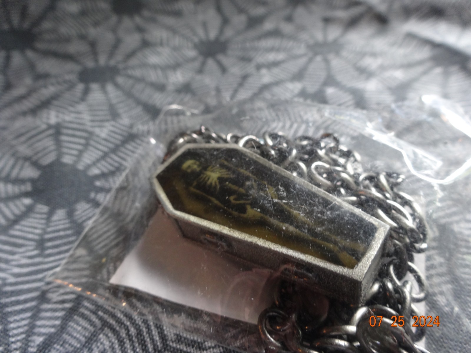 GANZ HALLOWEEN COFFIN JEWELRY