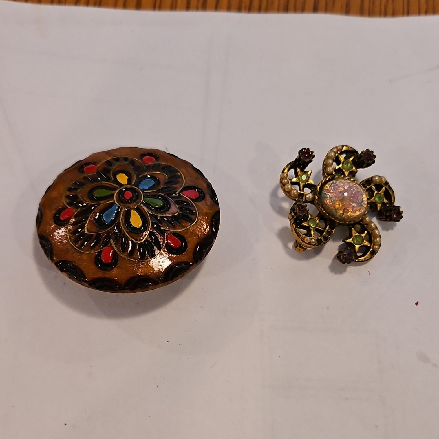 Lot of 2 Round Floral Brooch Pins Gold/Multicolor Metal Opal Cabochon Pearl