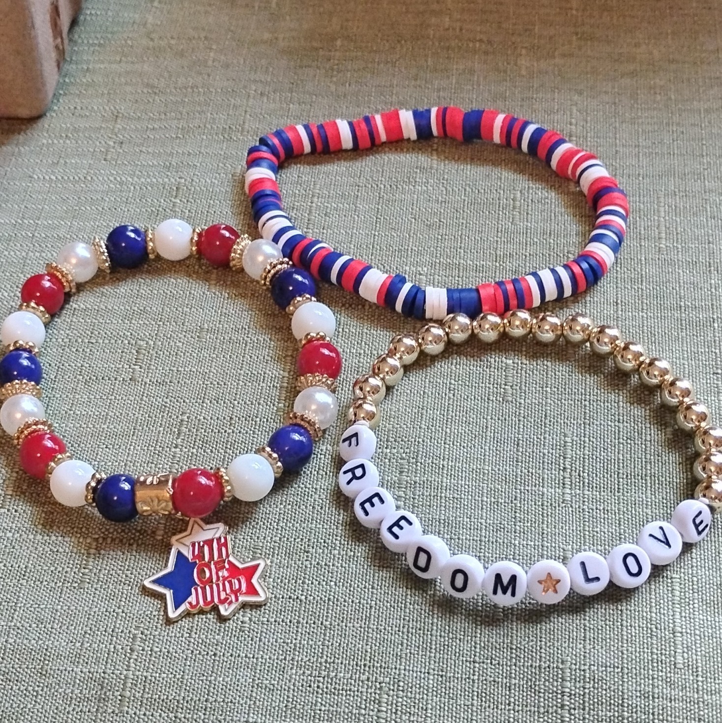 Set of 3 Patriotic Red White Blue Plastic Beaded Stretch Bracelets Freedom Love
