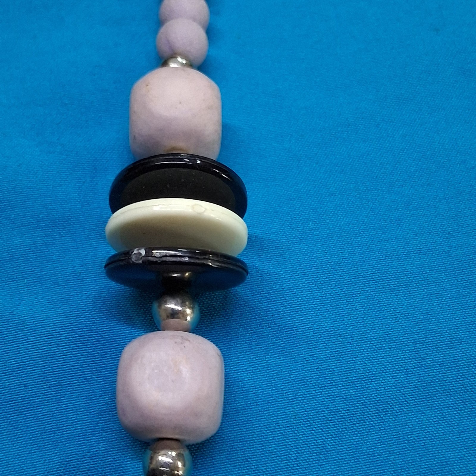 Vintage Purple Wood Bead Black & White Plastic Disc Collar Necklace