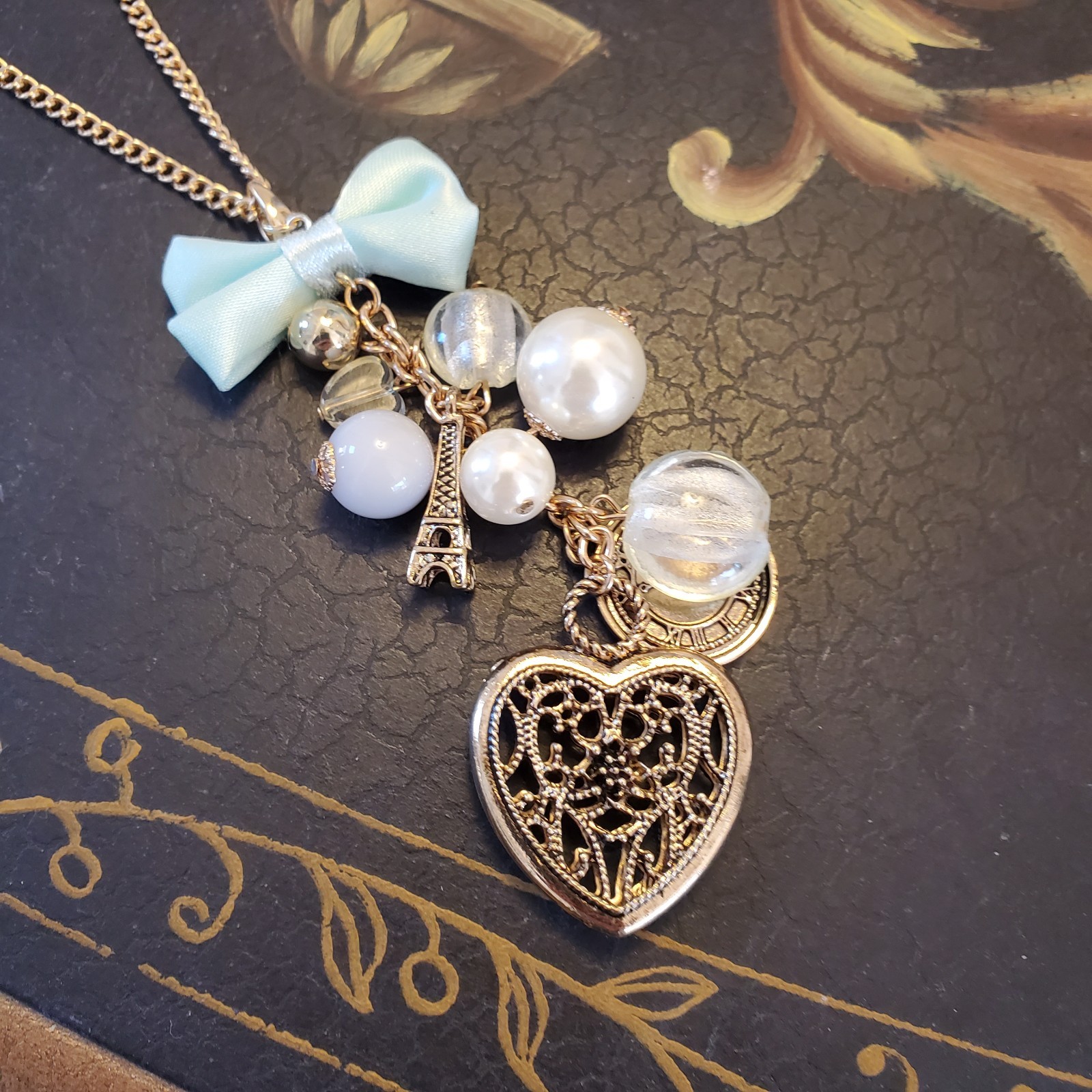 Paris Icons Long Necklace Goldtone – Musee d’Orsay Clock & Eiffel Tower – Heart
