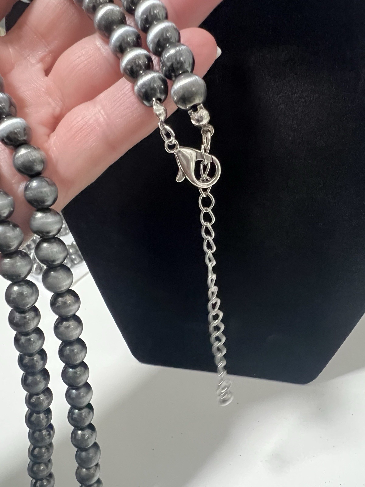 Fashion Jewelry Faux Navajo Pearl Necklace & Bull Head Pendant