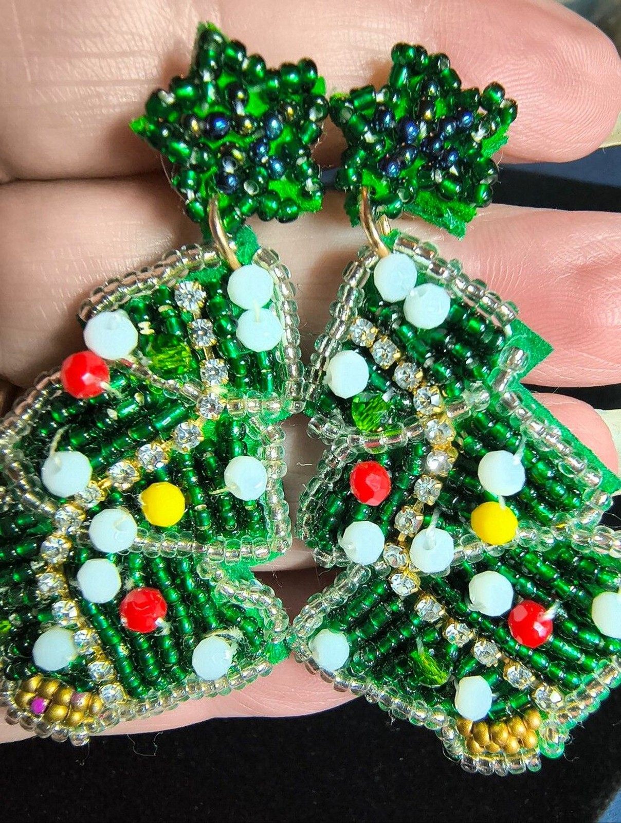 Vintage Handmade Beaded Christmas Tree Earrings Rhinestone Glass Bead
