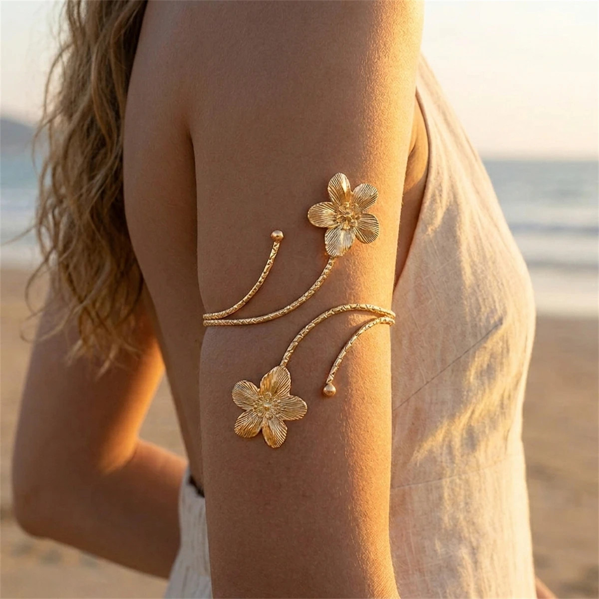 Women’s Boho Metal Flower Upper Arm Bracelet Vintage Punk Spiral Armlet Jewelry