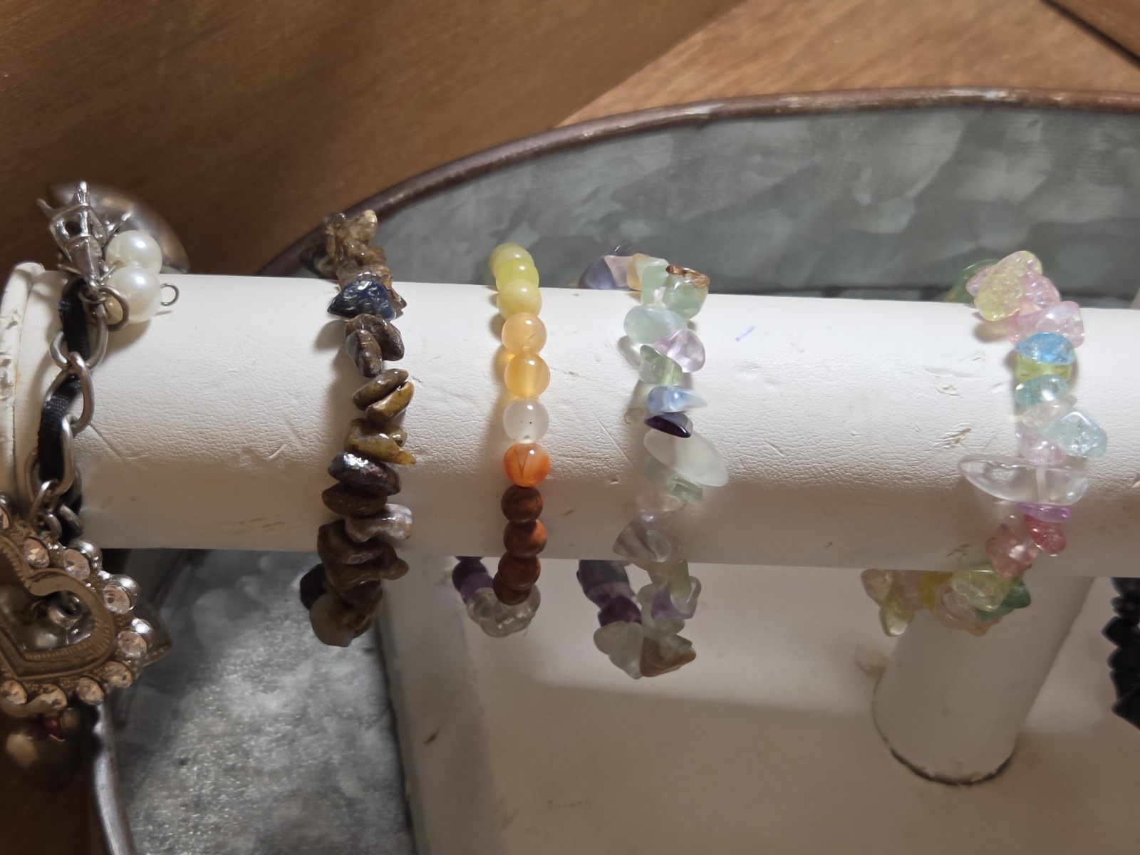 HUGE LOT 20 VERY ATTRACTIVE GENUINE GEMSTONE & OTHER BRACELETS AMETHYST FLUORITE