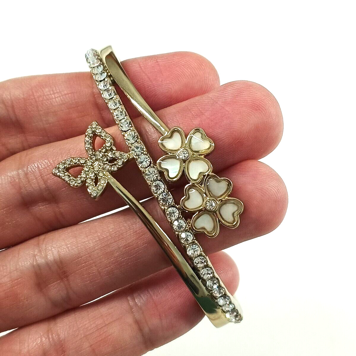 ANNE KLEIN women’s Bangle Bracelet Crystal Brass plated Gold One Size