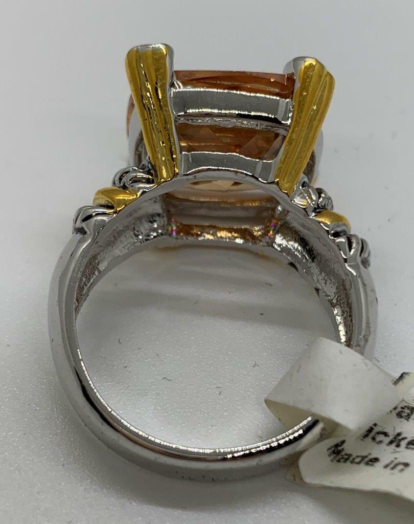 Elegant Silver Large Topaz Ring with Cubic Zerconia Surrounded Fashion Jewelry