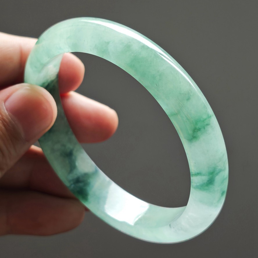 62mm Burma Natural Ice Green Jadeite Bracelet Emerald Jade Bracelet Bangle 4025