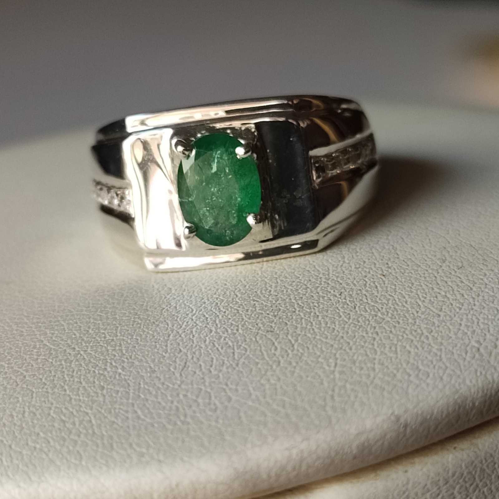 Men’s Natural Emerald Ring 925 Sterling Silver Genuine Green Gemstone