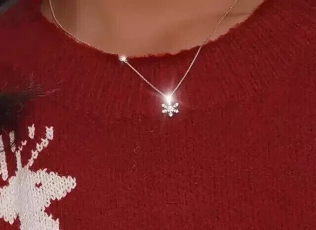 Round Cut Simulated Diamond Stunning Snowflake Necklace In 14K White Gold Plated