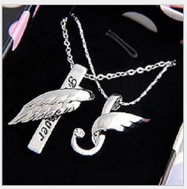 Beautiful Silver Forever Love Swans White Gold Pendant Chain Necklace