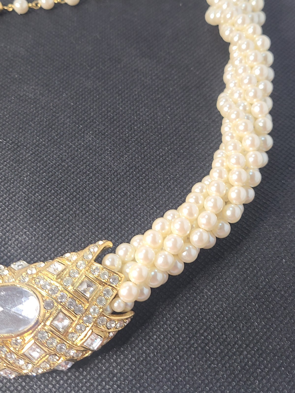 Vintage Signed Trifari 17 Multi Strand Pearl Rhinestone Necklace G2U