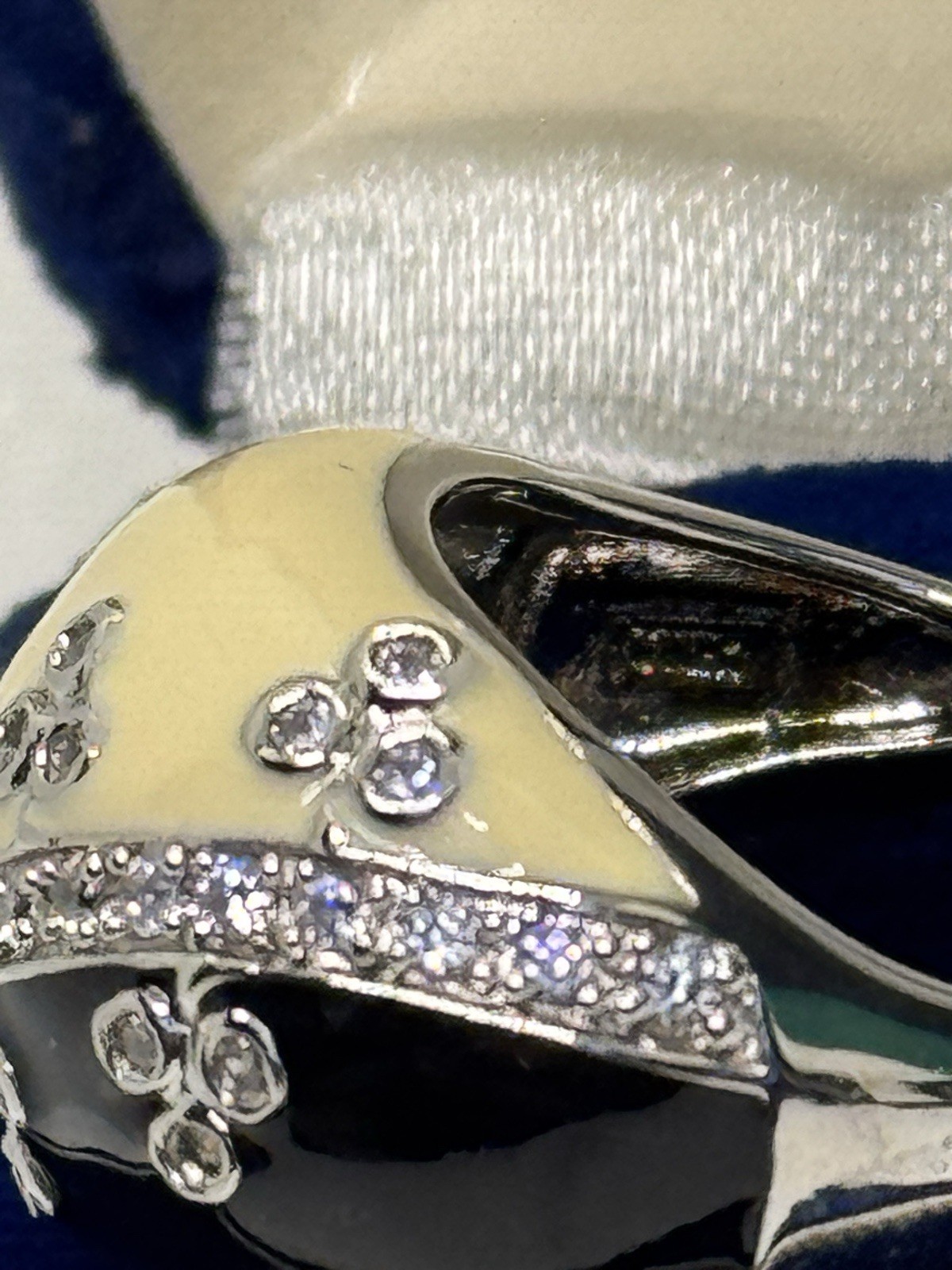 Sterling Silver Cream Black Enamel Rhinestone Dome Ring Size 7.5