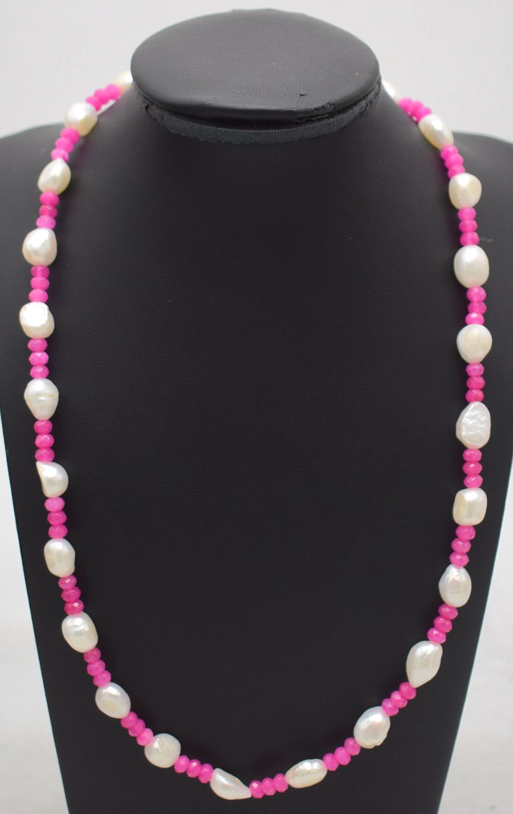 Pretty Natural 7-8mm White Baroque Pearl 2x4mm Faceted Rose Red Jade necklace