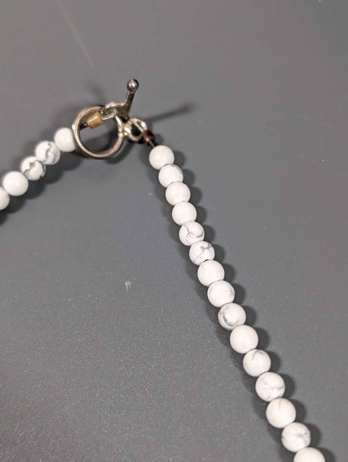 Boho White Gray Marble Stone Round Disc Bead Toggle Necklace Coastal Beach 18 in