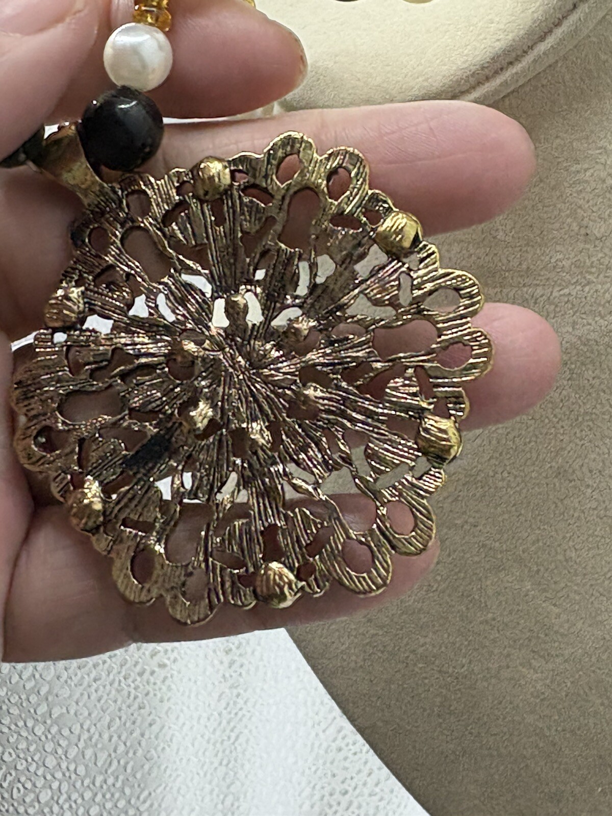 Black&White&Golden Beaded NecklaceW/ Goldton Medalian W/Glass Golden Rhinestones