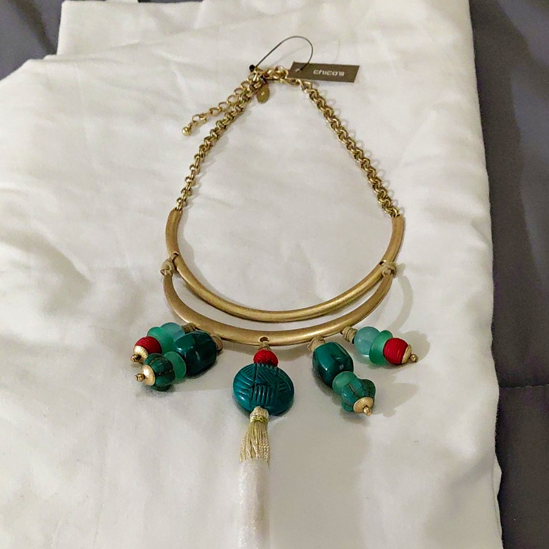 Chico’s Gold Tone Cable Chain Statement Necklace Green Red Beads Tassel Pendant