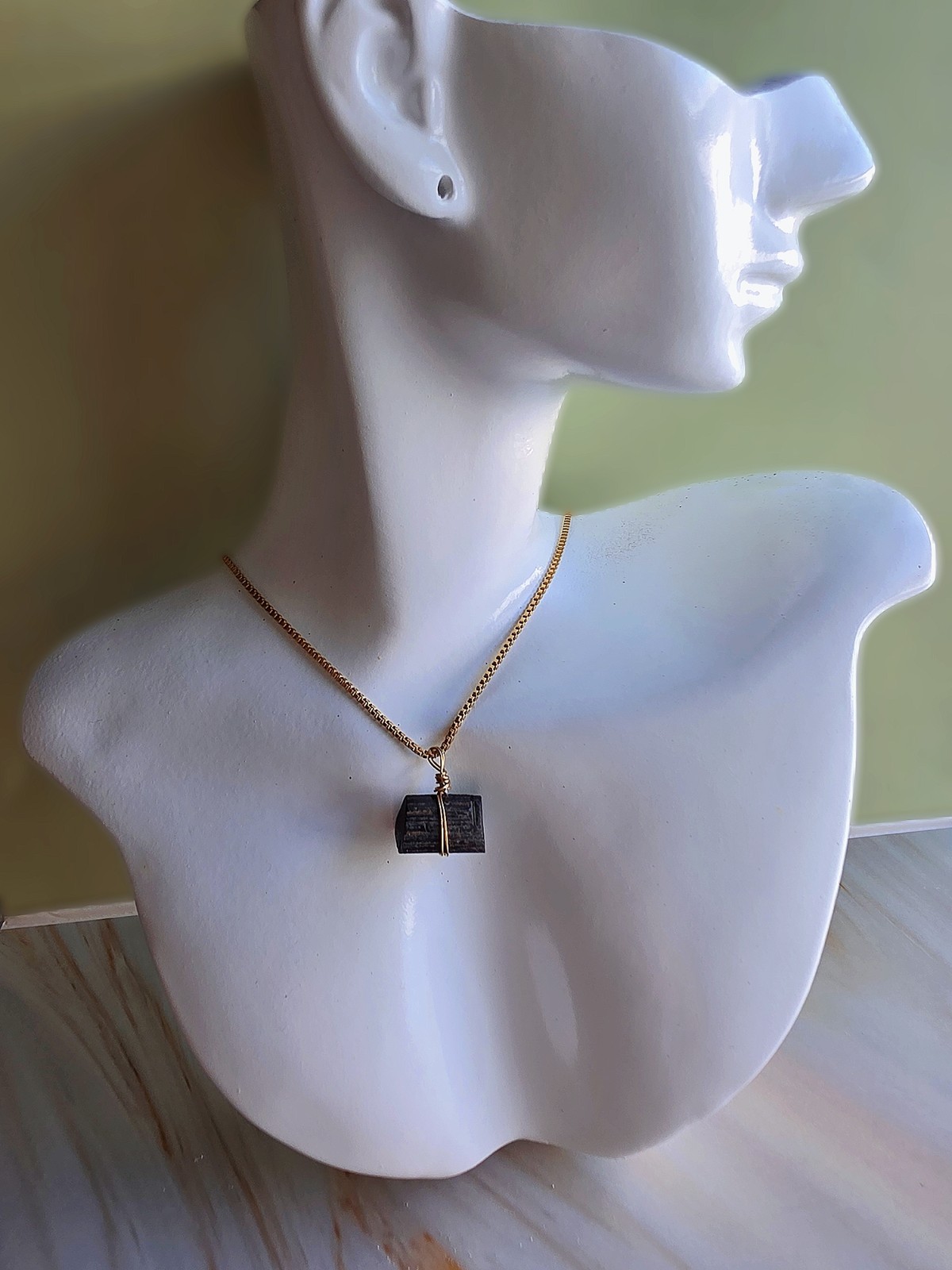 Black Tourmaline Necklace 18k Gold Natural Protection Stone Healing Jewelry