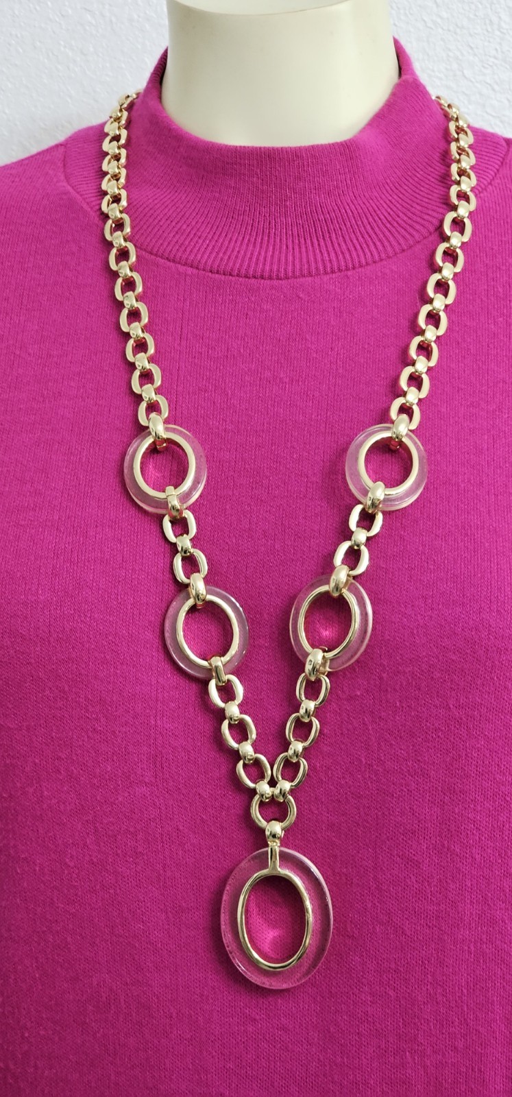 WHBM Women necklace gold tone plastic crystal NWOT in excellent condition