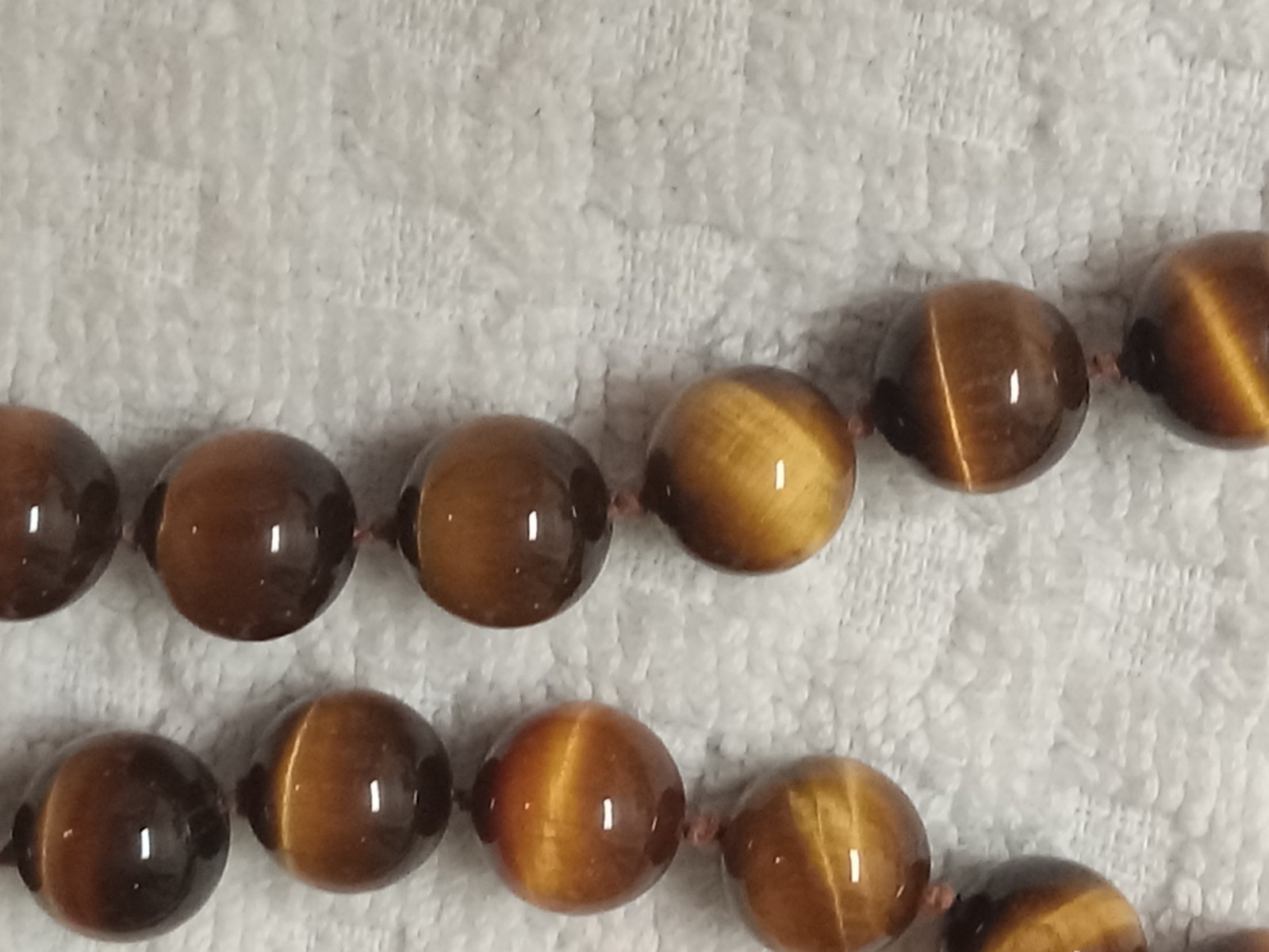 Genuine Tiger Eye Stone Necklace 28 Inches New Unworn Good Condition See Photos