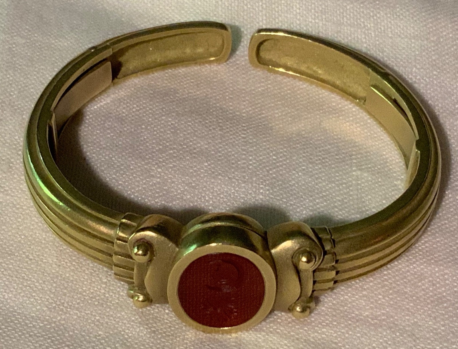 Barry Kieselstein-Cord Carnelian Moon and Sun Intaglio Bangle Bracelet 18 kt