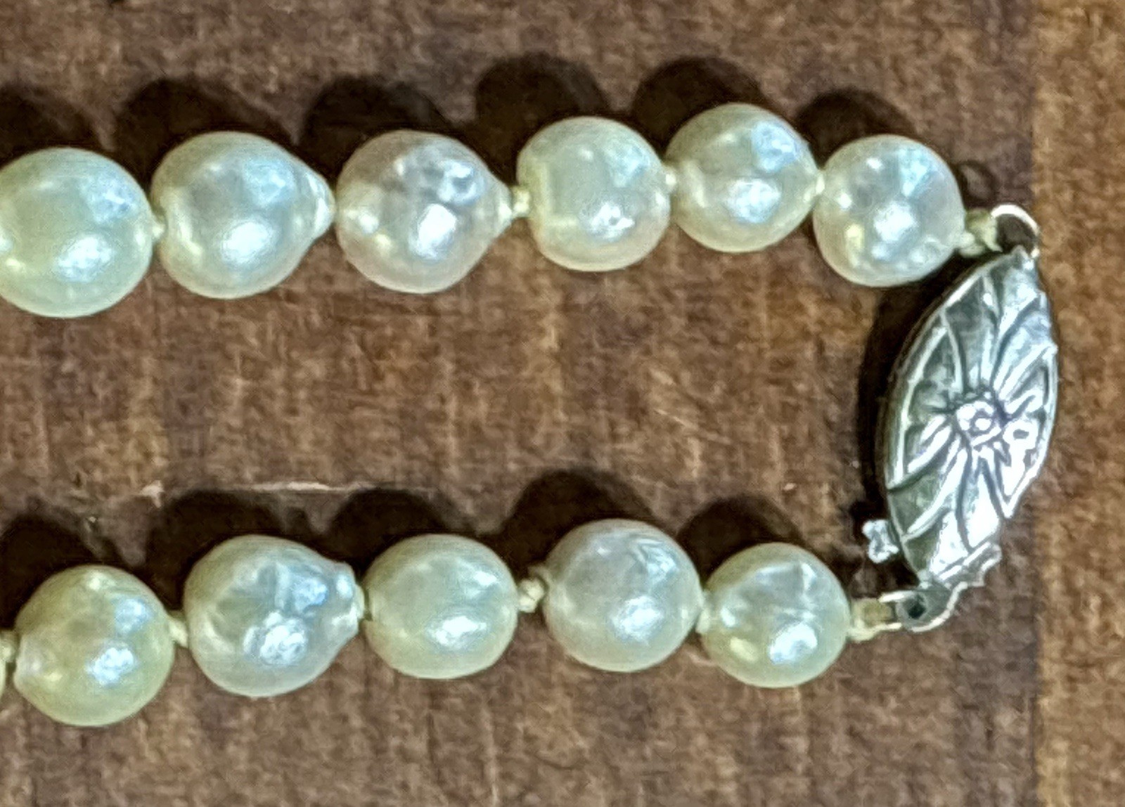 Vintage Genuine Pearl Necklace – 14K Gold Clasp Solid 585 Clasp Knotted Strand