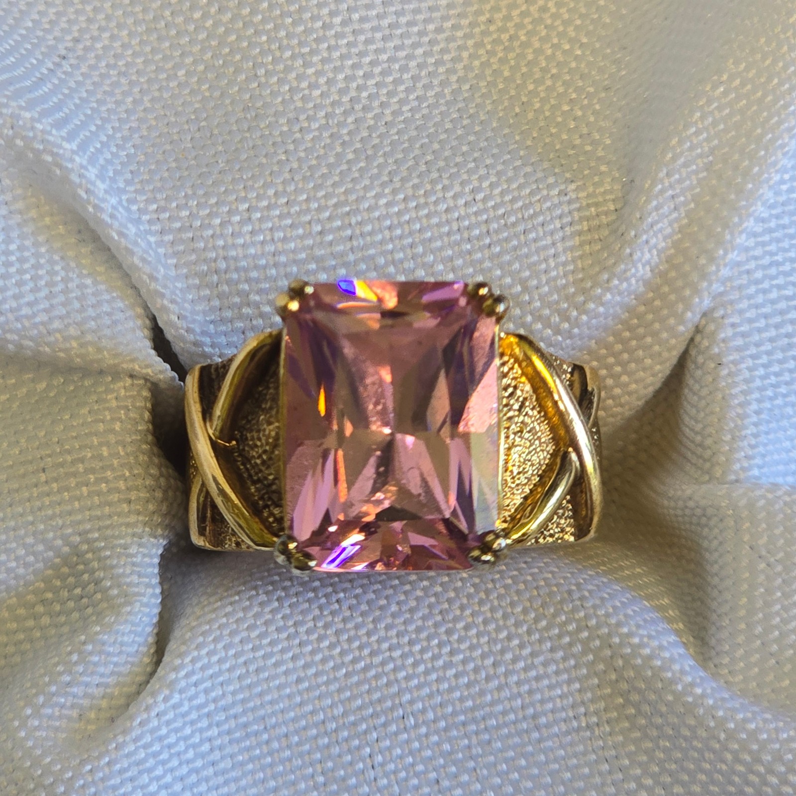 Sterling Silver Ring 9.8g Fine Jewelry Size 6.5 Band Pink Stone *READ*