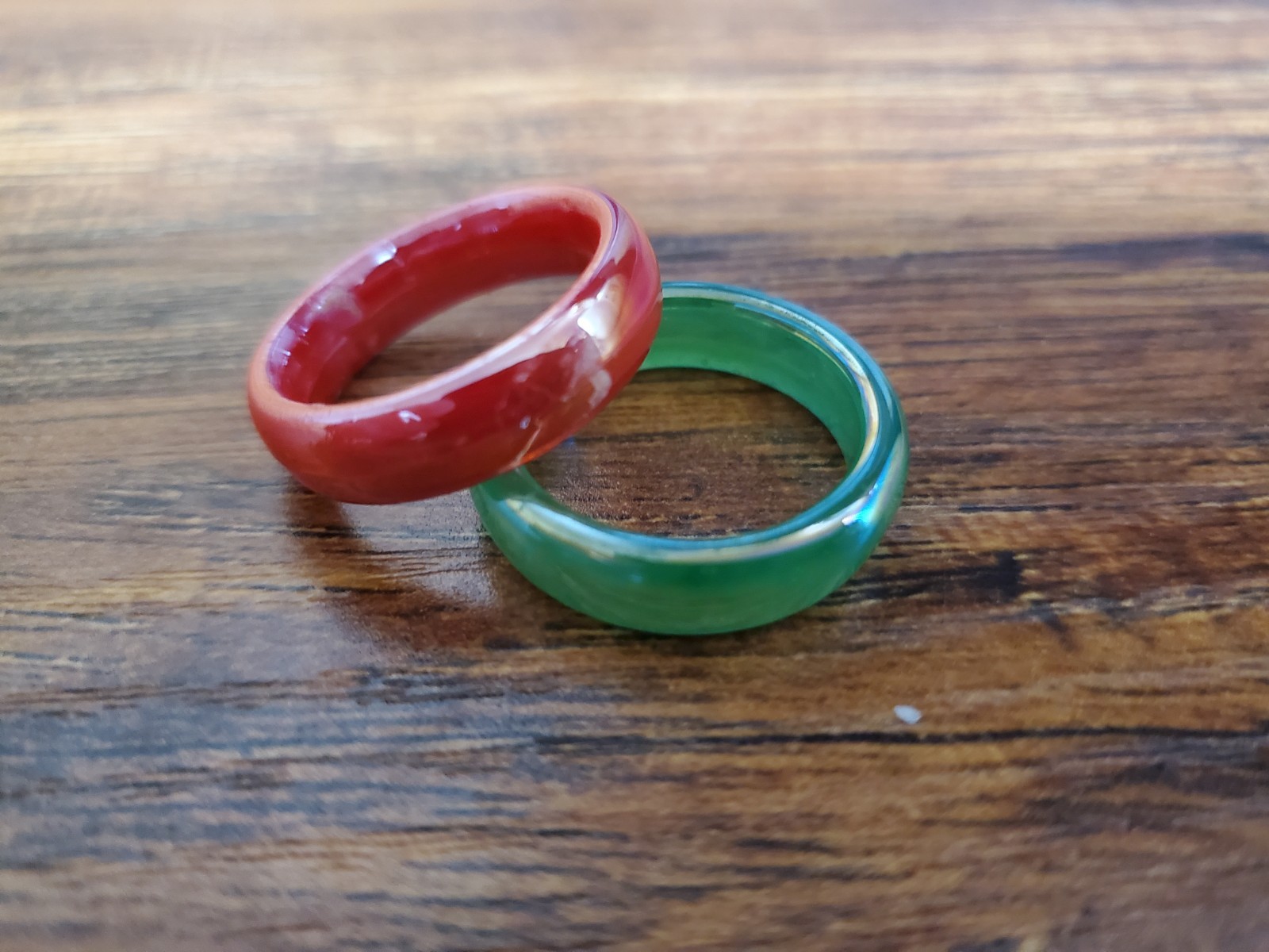 Vintage Glass Rings Size 7 Unisex – Pair – Red and Green Adult Gift Couples
