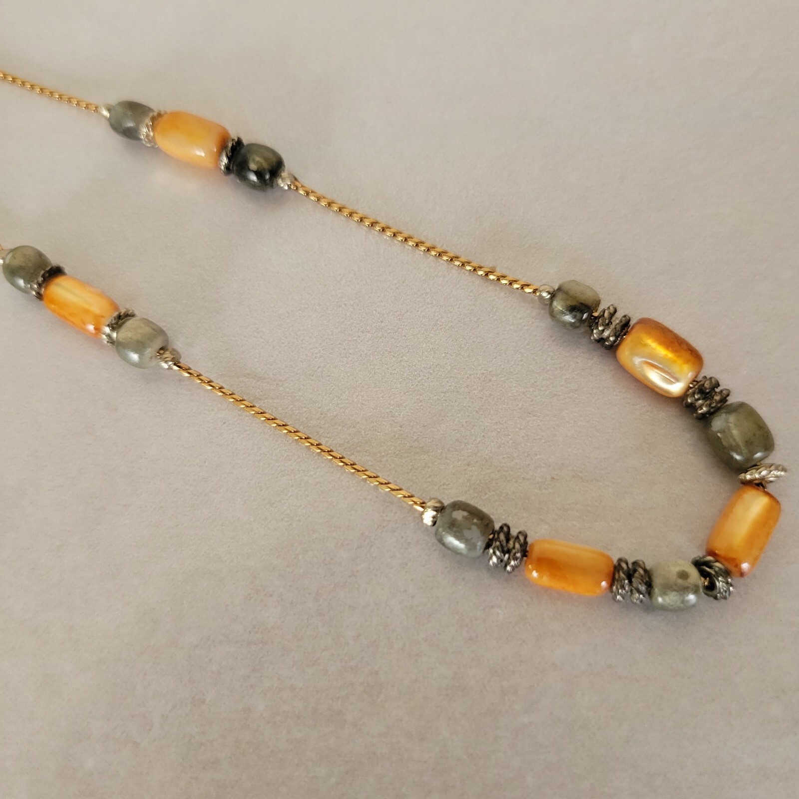 Liz Claiborne Amber Beaded Gold Tone Necklace 19 In. Adj. Signed