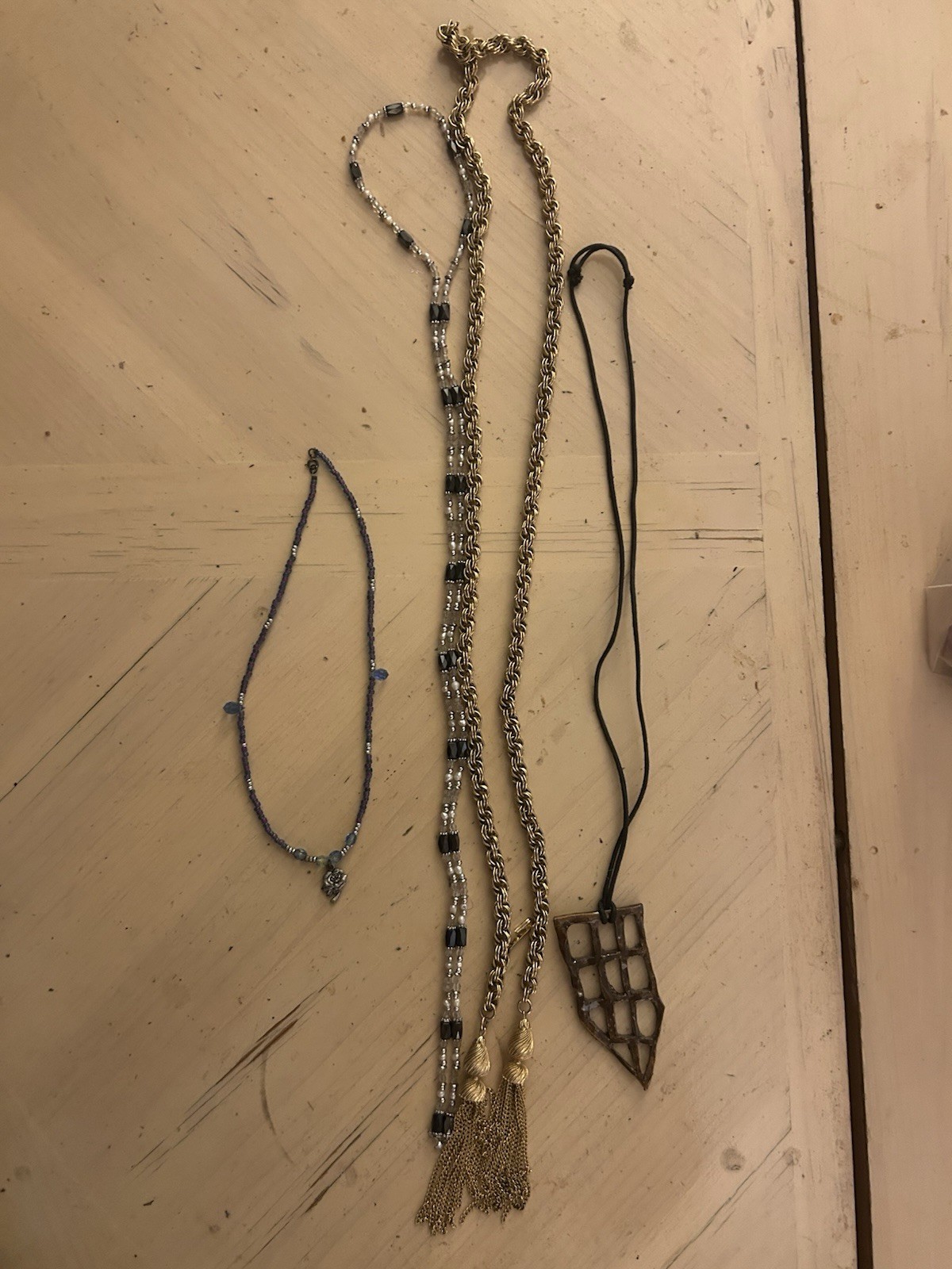 4 Cool Handmade Mixed Material Necklaces