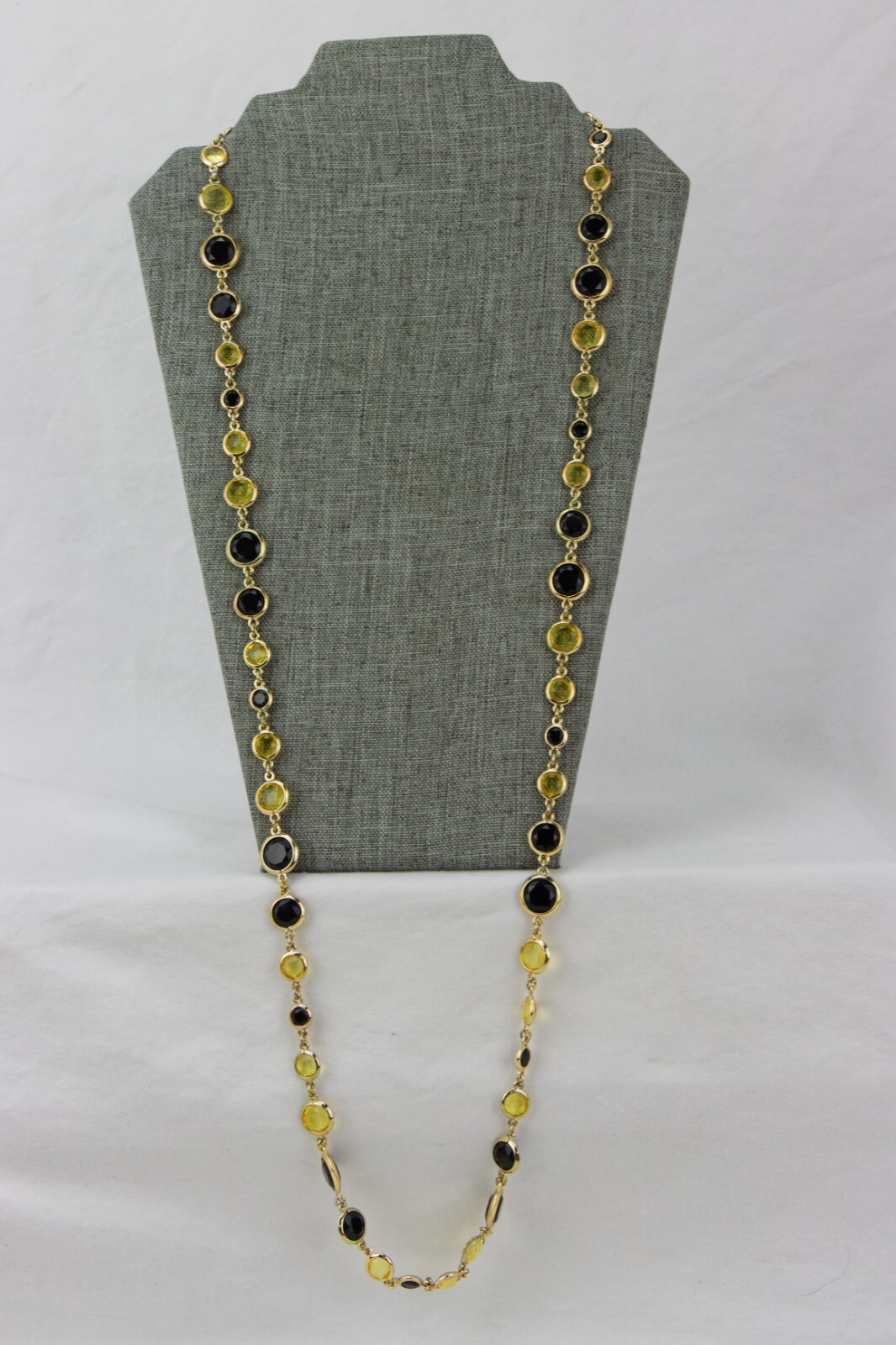 Anne Klein Bumble-Bee Bezel Necklace, Yellow/Black, Lion Face Tag, 50gr