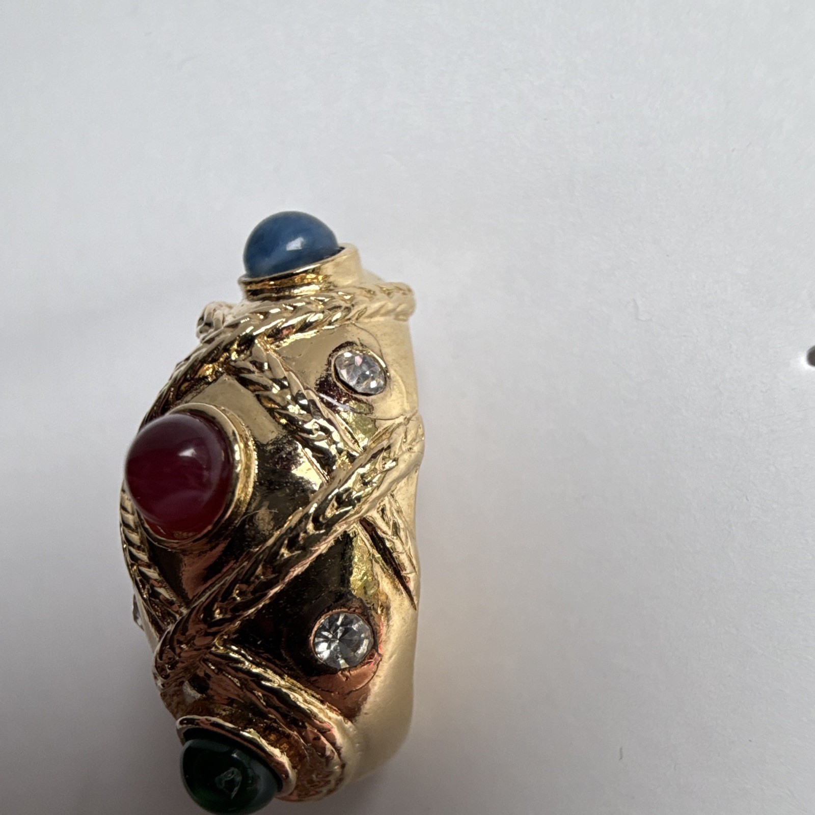 Vintage Trifari Signed Moghul Multicolor Cabochon Gold Tone Earrings