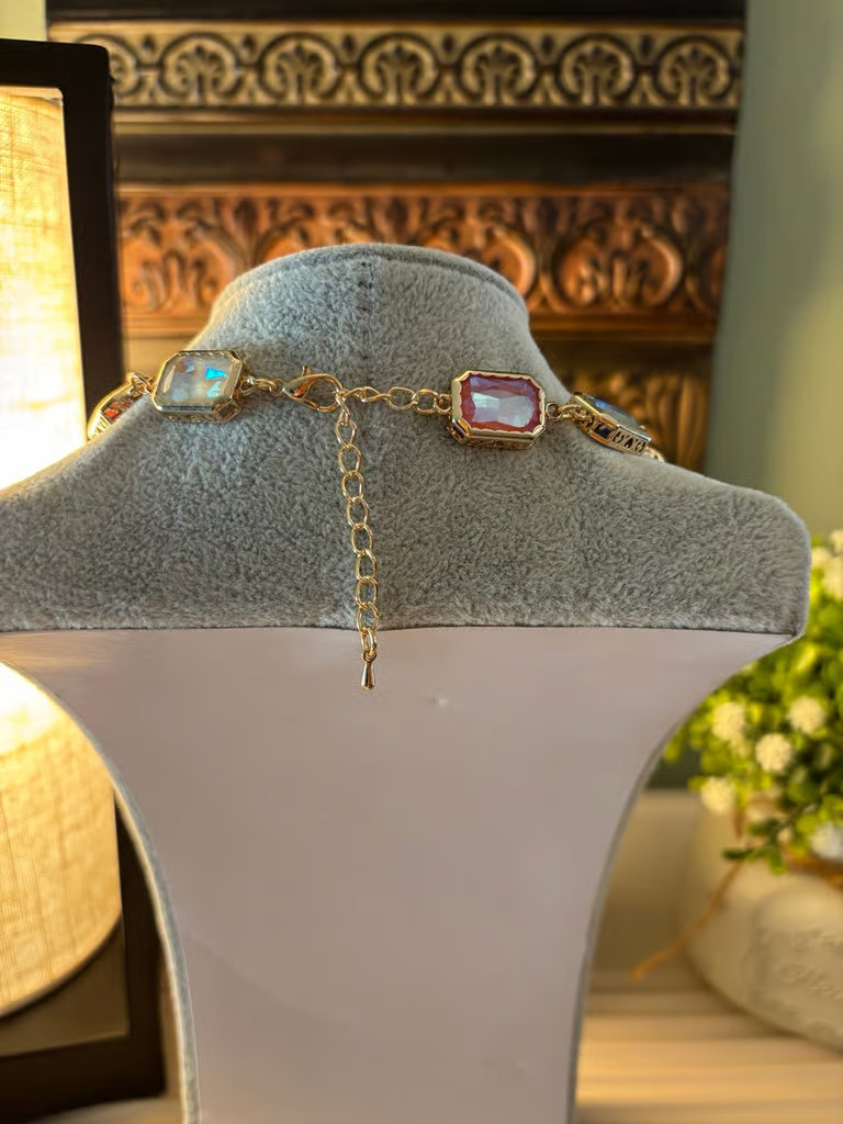 Boutique jewel candy necklace and bracelet set