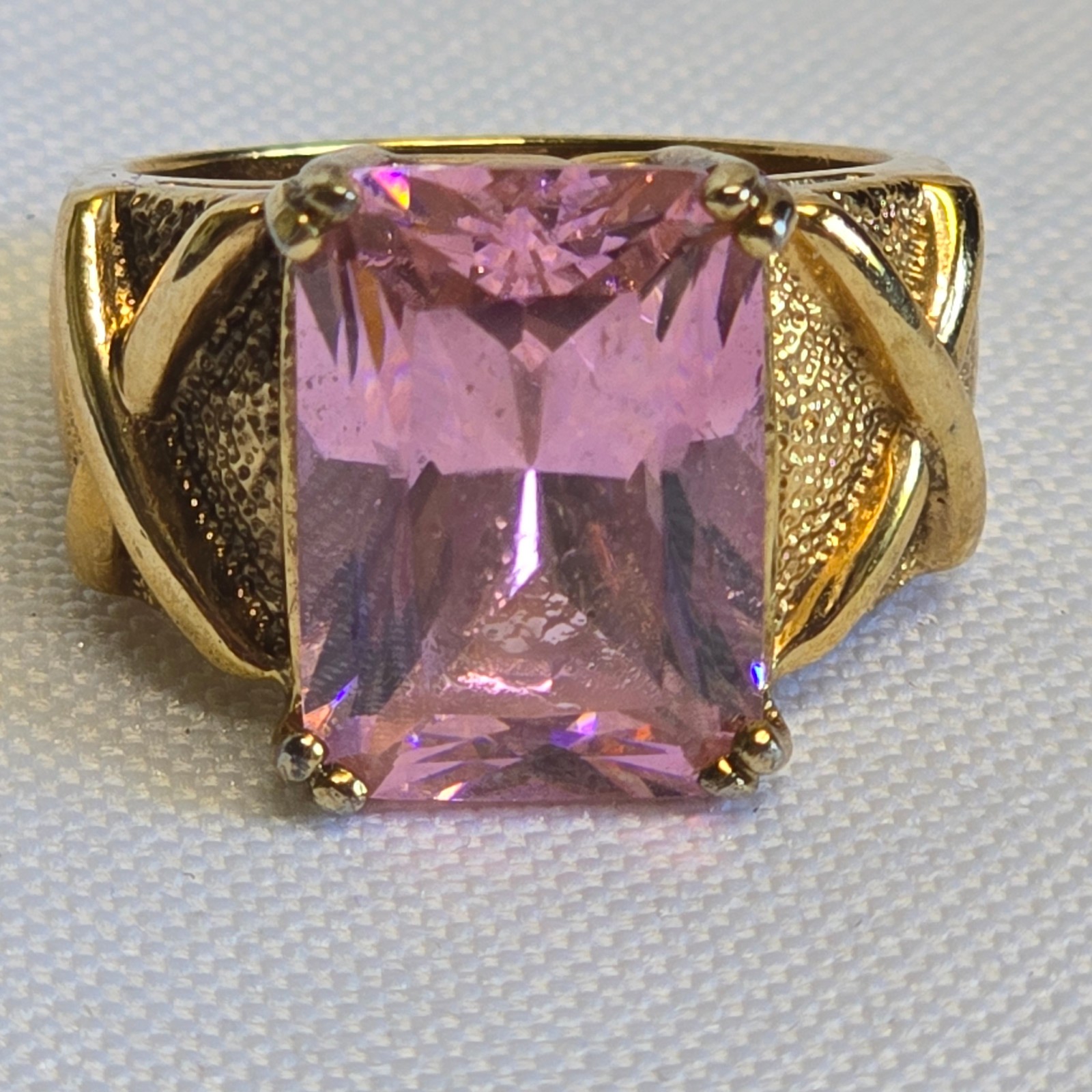 Sterling Silver Ring 9.8g Fine Jewelry Size 6.5 Band Pink Stone *READ*