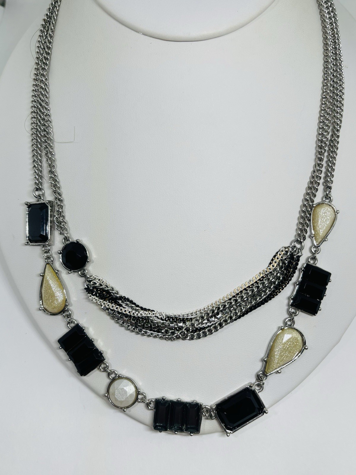 Black & Ivory Layered Simply Vera Vera Wang Statement Necklace Multi Chain 20”