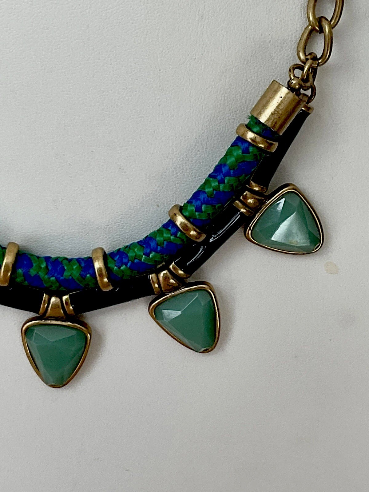 J CREW necklace with green stones_16 in Total length