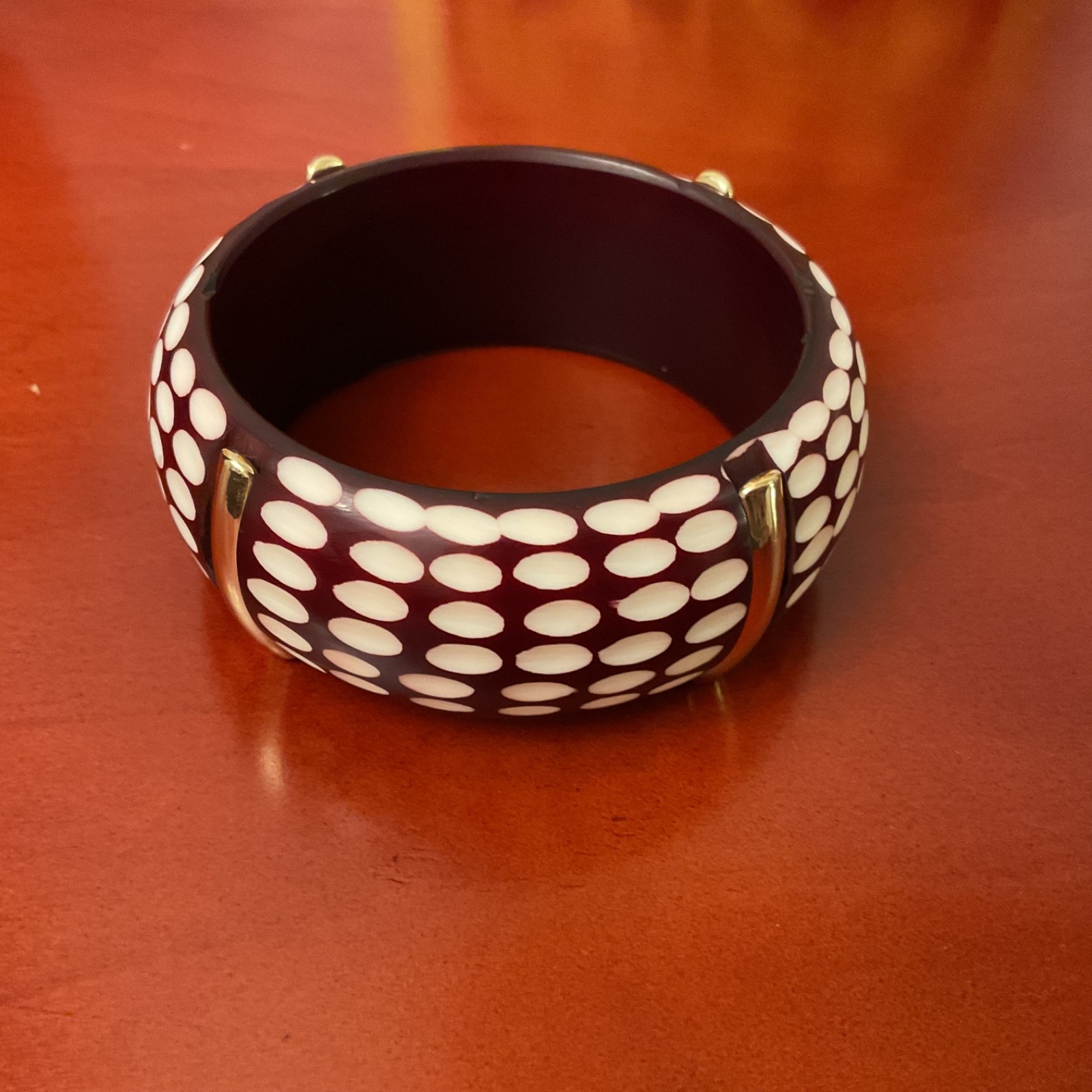 NWT Bangle Resin Brown Cream Wide Fashion Design Bracelet