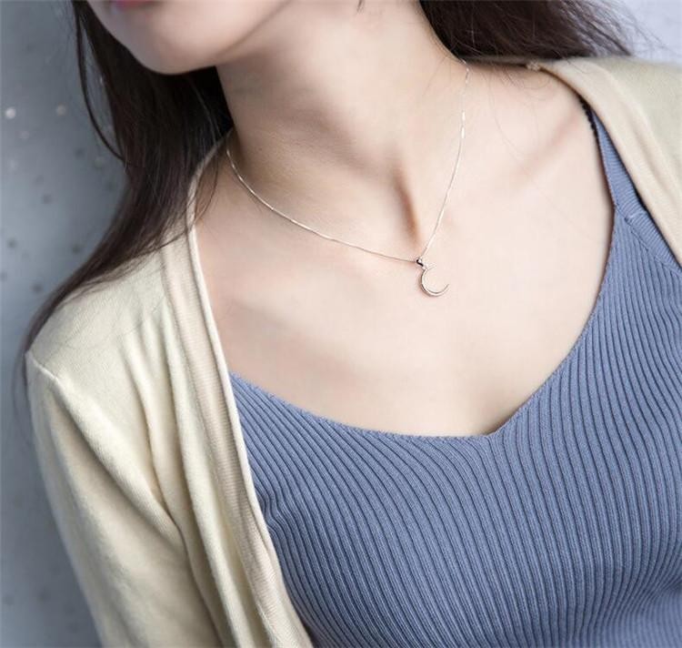 925 Sterling Silver Crescent Moon Pendant Necklace Dainty Clavicle Chain Gift