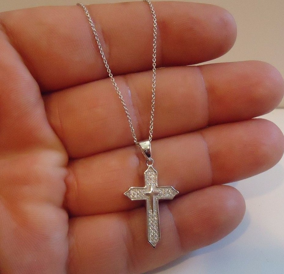 925 STERLING SILVER CROSS NECKLACE PENDANT W/ .75 CT LAB DIAMONDS/ 18” LONG